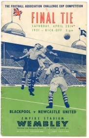 1951 F.A Cup Final Blackpool vs Newcastle United football programme